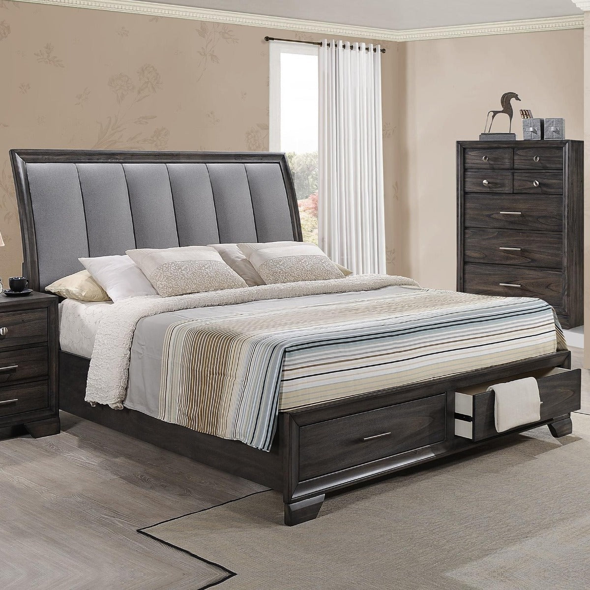 Jaymes B6580 Bedroom Collection by Crown Mark