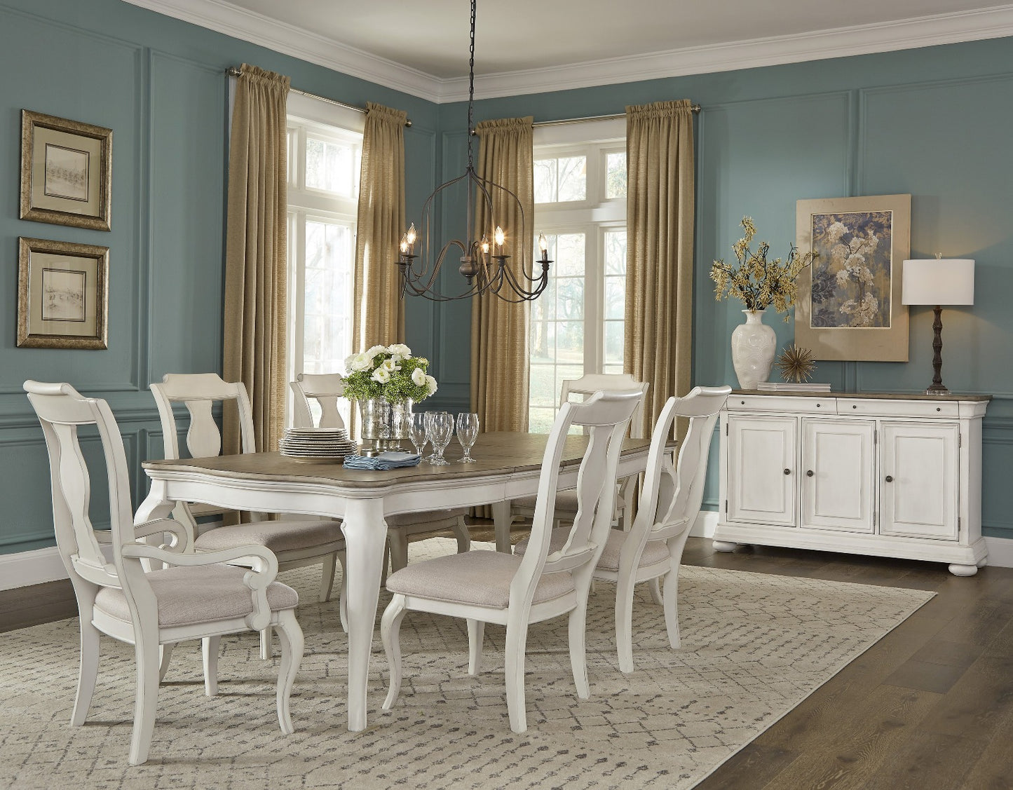 Colección de comedor Lafayette - Acabado envejecido blanco